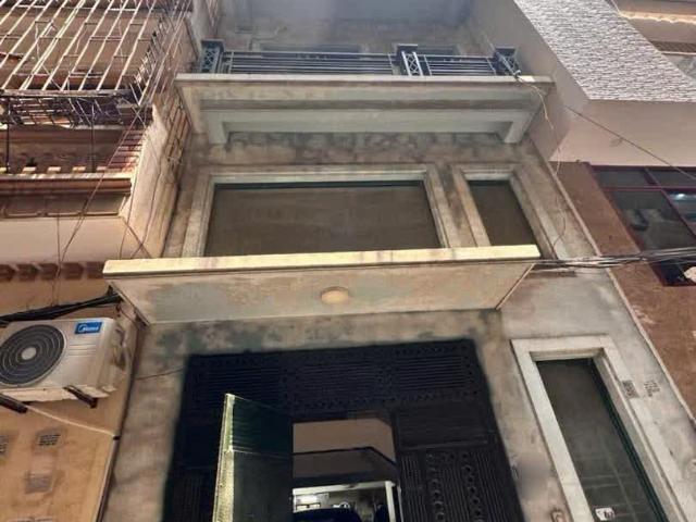 Nhà bán tại Hoàn Kiếm, Hà Nội