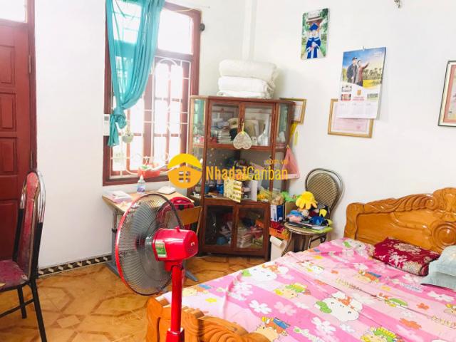 Nhà mặt phố bán