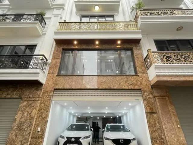 Nhà mặt phố bán tại Hoàn Kiếm, Hà Nội
