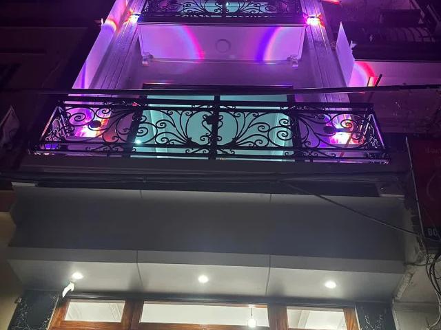 Nhà mặt phố bán tại Hoàn Kiếm, Hà Nội