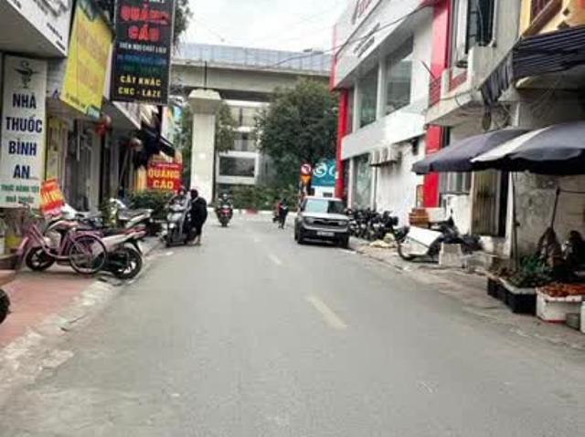 Nhà bán tại Hoàn Kiếm, Hà Nội