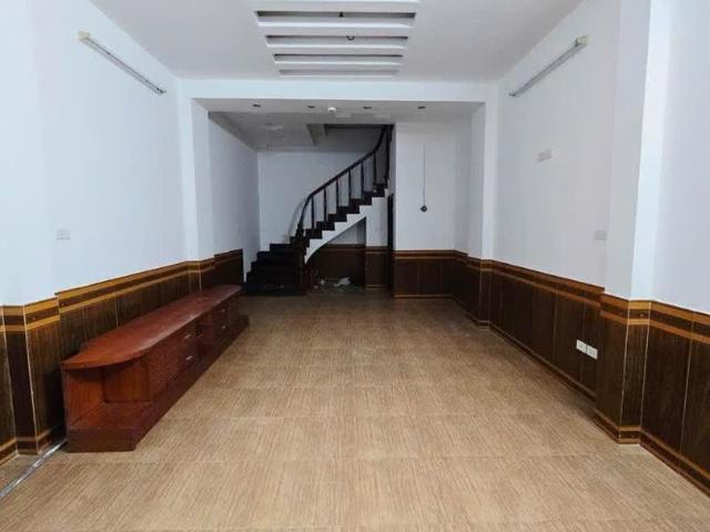 Nhà bán tại Hoàn Kiếm, Hà Nội