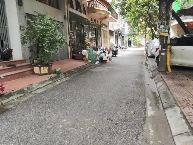 Nhà bán tại Hoàn Kiếm, Hà Nội