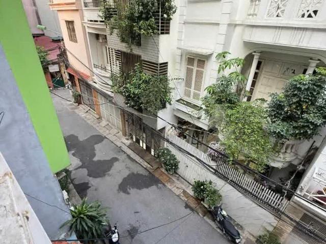 Nhà bán tại Hoàn Kiếm, Hà Nội