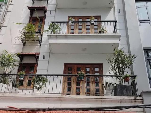 Nhà bán tại Hoàn Kiếm, Hà Nội