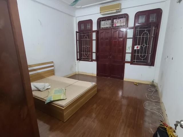 Nhà bán tại Hoàn Kiếm, Hà Nội