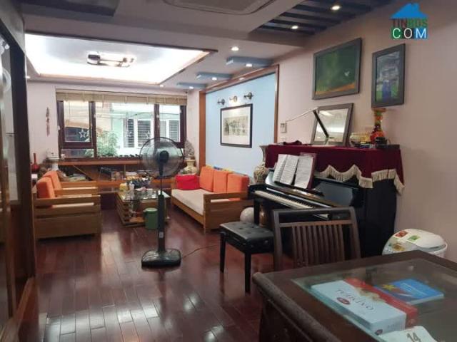 Nhà mặt phố bán tại Hoàn Kiếm, Hà Nội