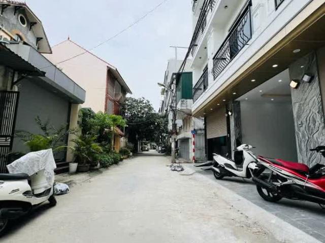 Nhà mặt phố bán tại Hoàn Kiếm, Hà Nội