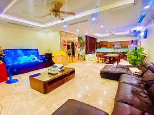 Nhà mặt phố bán