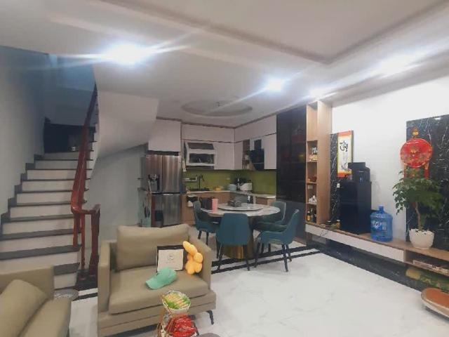 Nhà bán tại Hoàn Kiếm, Hà Nội