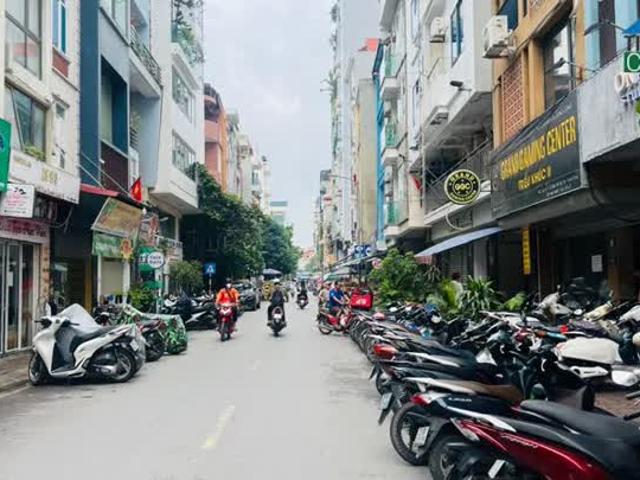 Biệt Thự bán tại Hoàn Kiếm, Hà Nội