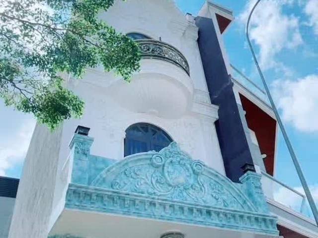 Nhà mặt phố bán tại Gia Lai