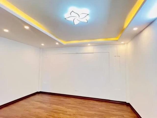 Nhà bán tại Hoàn Kiếm, Hà Nội