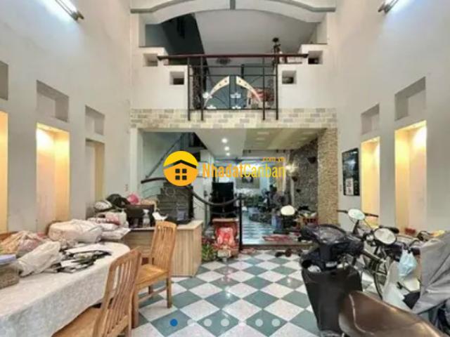 Nhà mặt phố bán