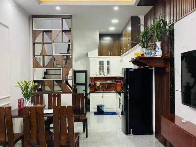Nhà mặt phố bán tại Hoàn Kiếm, Hà Nội