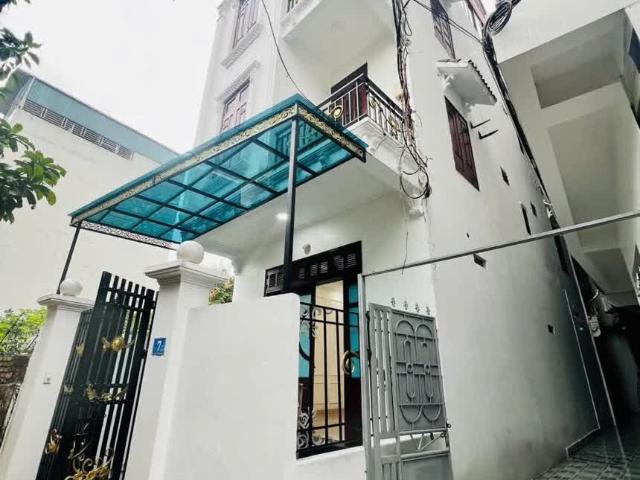 Nhà bán tại Hoàn Kiếm, Hà Nội