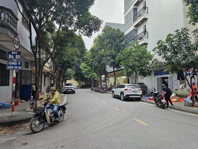 Nhà bán