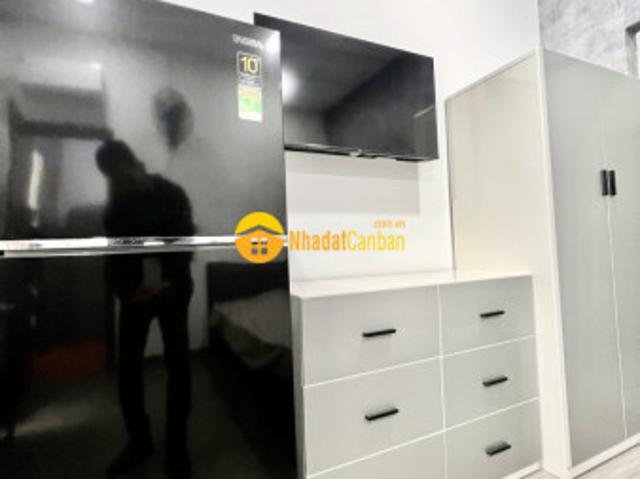 Nhà mặt phố bán