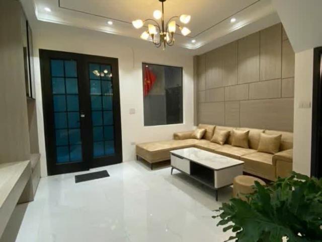 Nhà bán tại Hoàn Kiếm, Hà Nội