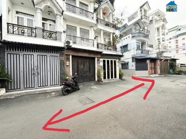 Nhà bán tại Khuôn viên UBND Thành phố Hồ Chí Minh, Thành phố Hồ Chí Minh