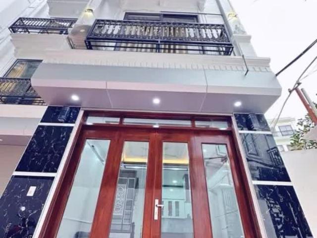 Nhà bán tại Hoàn Kiếm, Hà Nội