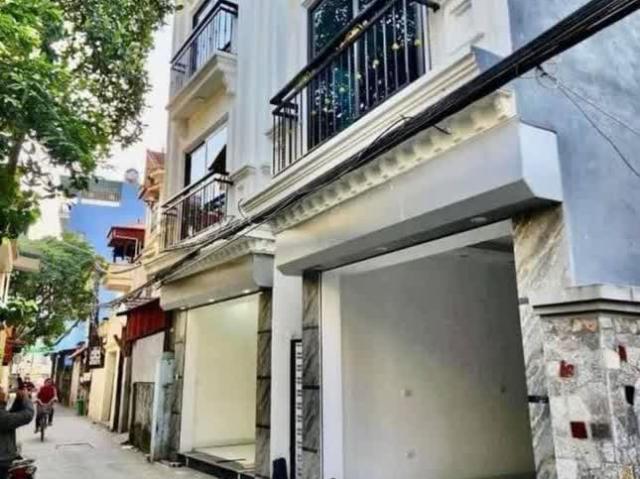 Nhà bán tại Hoàn Kiếm, Hà Nội