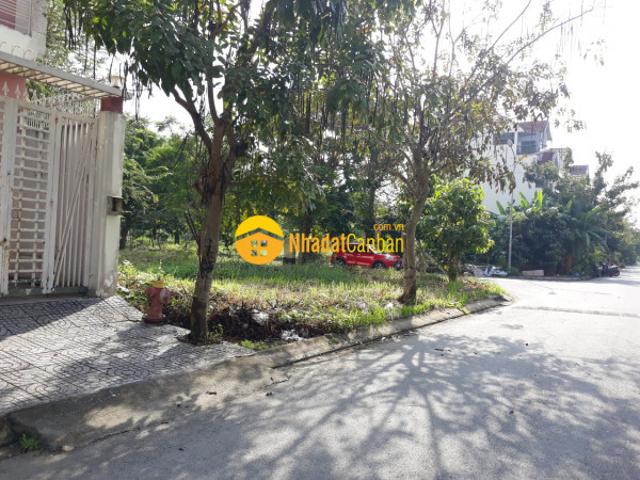 Nhà mặt phố bán