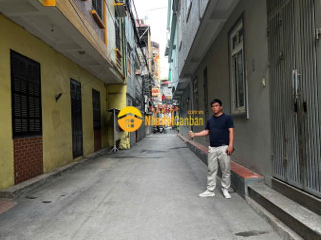 Nhà bán