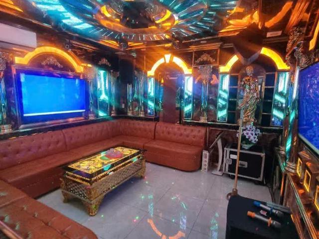 Nhà bán tại Hoàn Kiếm, Hà Nội