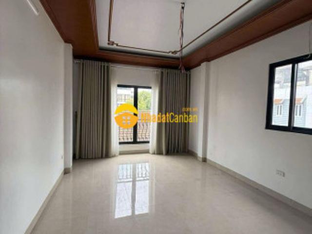 Nhà mặt phố bán