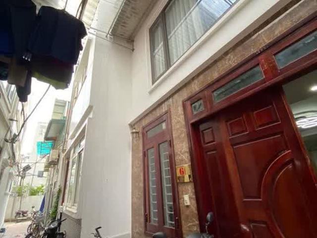 Nhà bán tại Hoàn Kiếm, Hà Nội