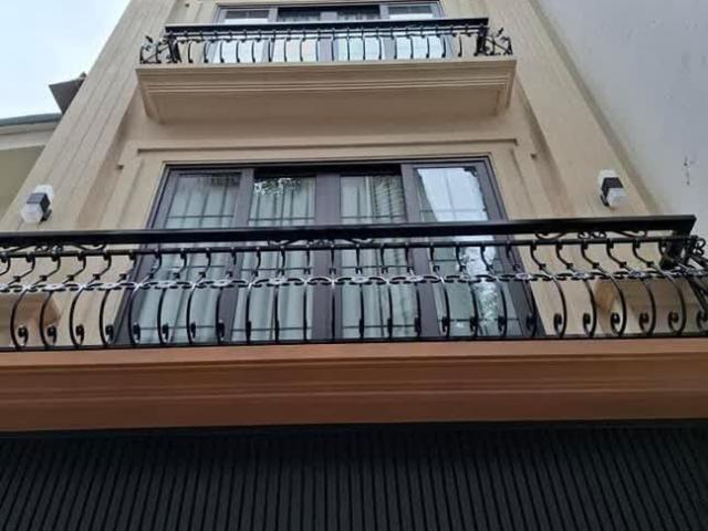 Nhà bán tại Hoàn Kiếm, Hà Nội