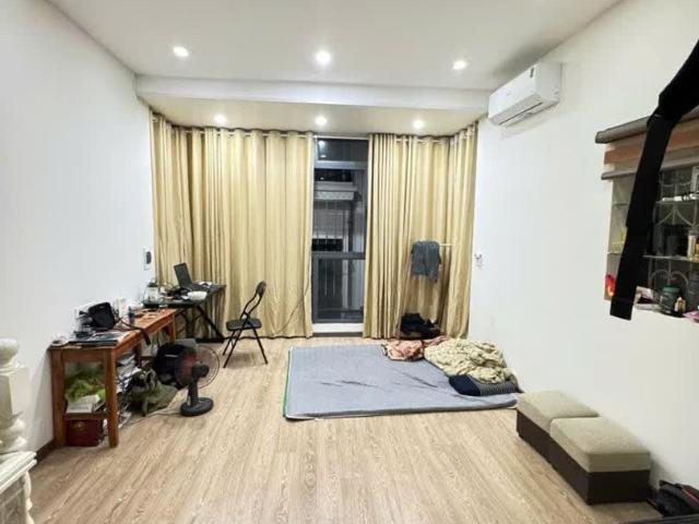 Nhà bán tại Hoàn Kiếm, Hà Nội