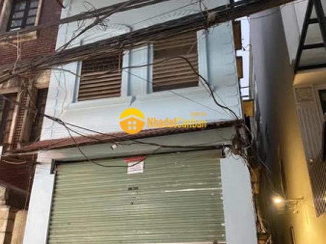 Nhà mặt phố bán
