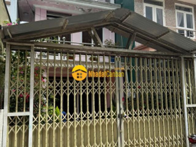 Nhà bán