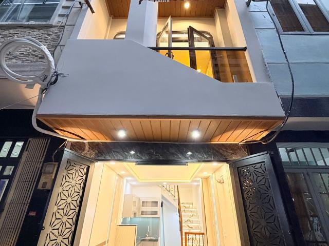 Nhà mặt phố bán