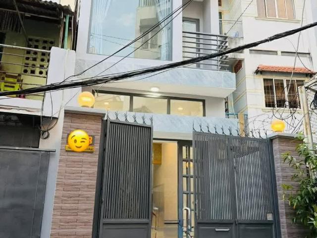 Nhà bán tại Khuôn viên UBND Thành phố Hồ Chí Minh, Thành phố Hồ Chí Minh