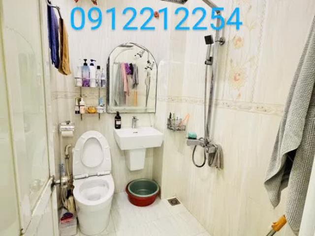 Nhà bán tại Hoàn Kiếm, Hà Nội