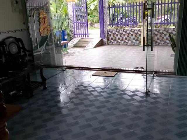 Nhà mặt phố bán
