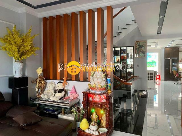 Nhà mặt phố bán