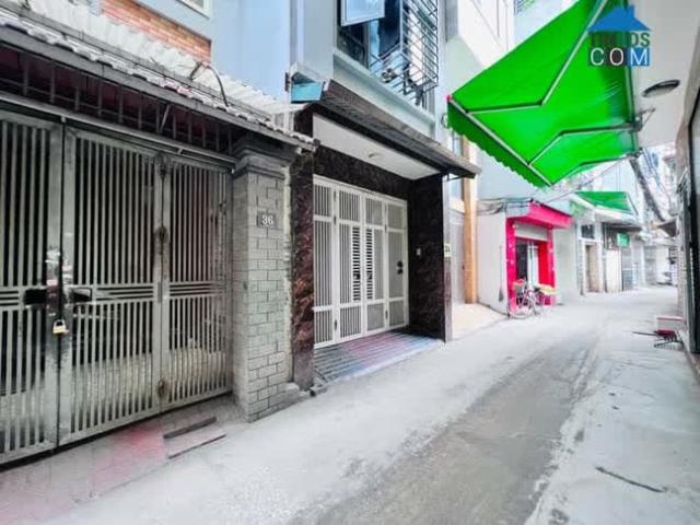 Nhà mặt phố bán tại Hoàn Kiếm, Hà Nội