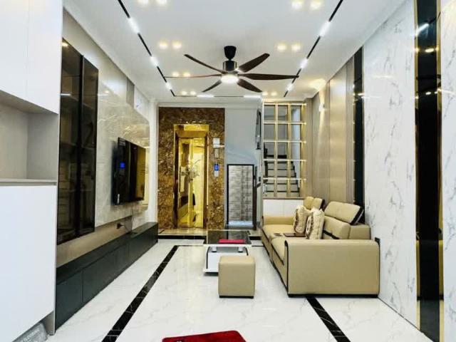 Nhà bán tại Hoàn Kiếm, Hà Nội