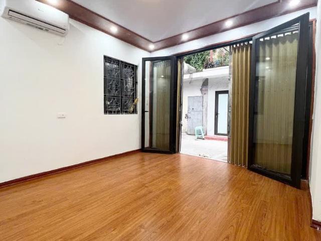 Nhà bán tại Hoàn Kiếm, Hà Nội