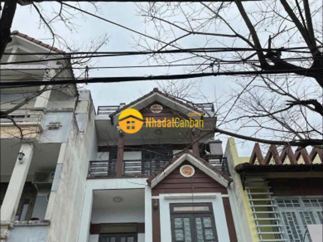 Nhà mặt phố bán