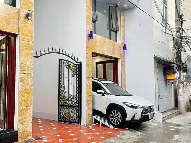 Nhà mặt phố bán tại Hoàn Kiếm, Hà Nội