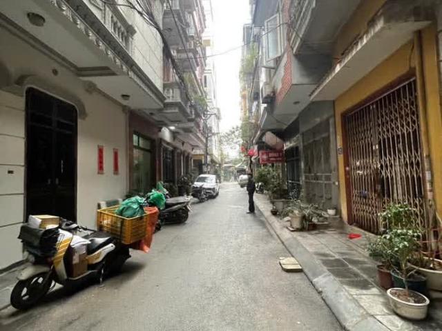 Nhà mặt phố bán tại Hoàn Kiếm, Hà Nội