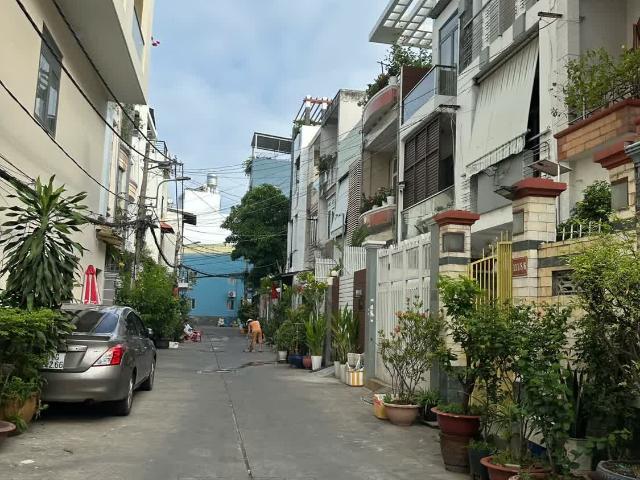 Nhà bán tại Khuôn viên UBND Thành phố Hồ Chí Minh, Thành phố Hồ Chí Minh
