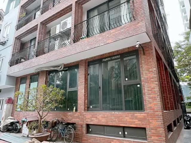 Nhà mặt phố bán tại Hoàn Kiếm, Hà Nội