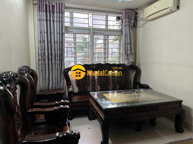 Nhà mặt phố bán