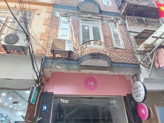 Nhà bán tại Hoàn Kiếm, Hà Nội
